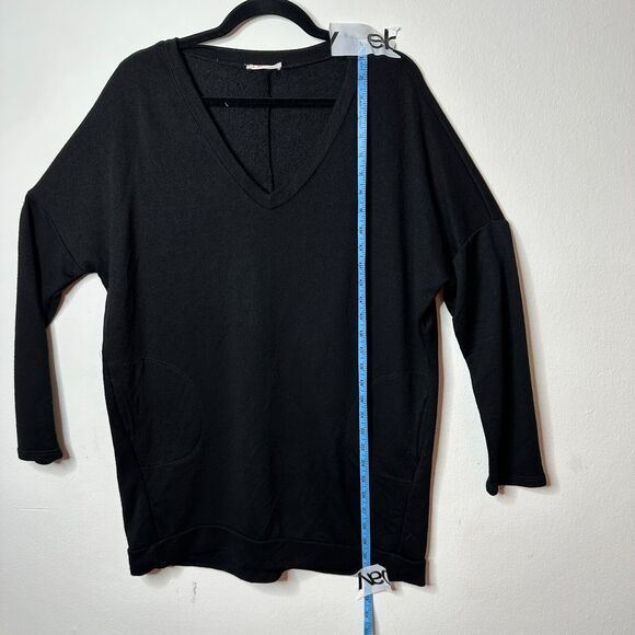 Maronie Black V-Neck Soft Long Sleeve Thin Sweater With Side Pockets Medium - Picture 7 of 9